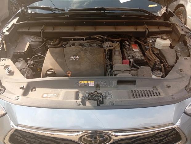Toyota Highlander 2020 Gray