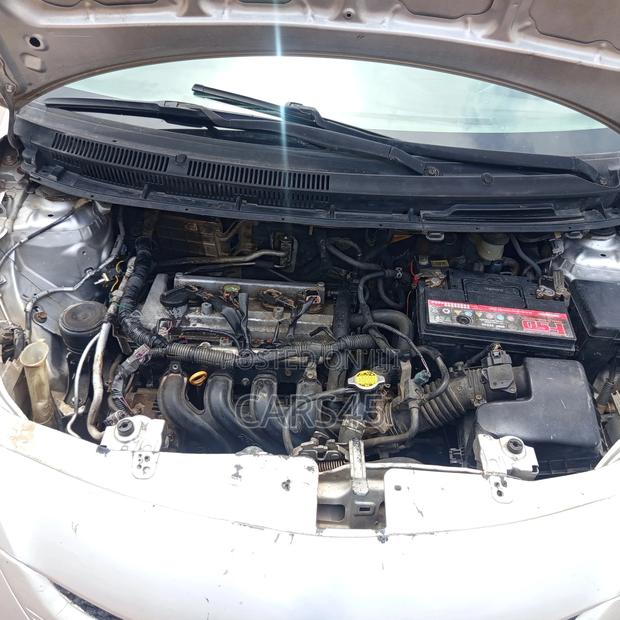 Toyota Yaris 2008 Silver