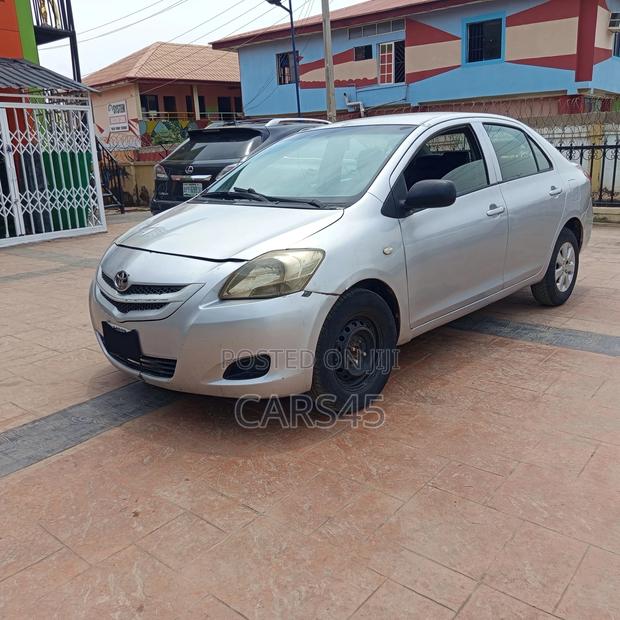 Toyota Yaris 2008 Silver