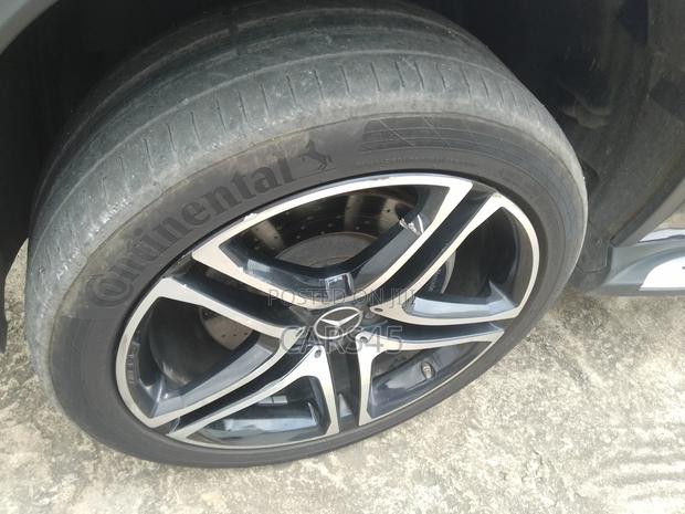 Mercedes-Benz GLE-Class 2019 Black