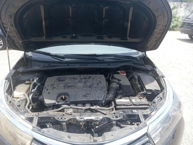 Toyota Corolla 2014 Black