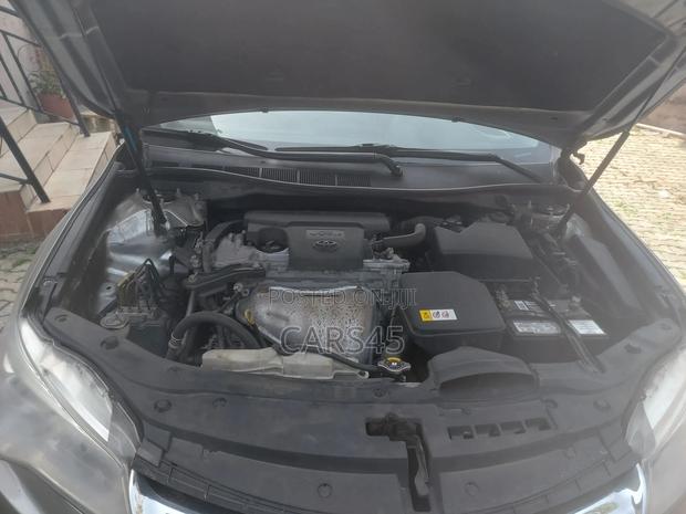Toyota Camry LE 4dr Sedan (2.5L 4cyl 6A) 2017 Silver