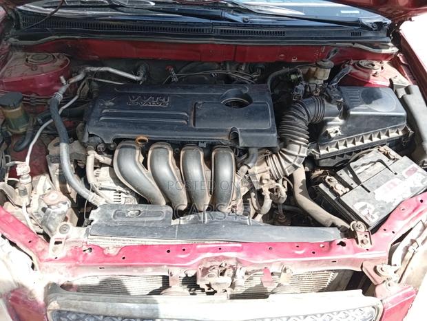 Toyota Corolla 2005 Burgandy