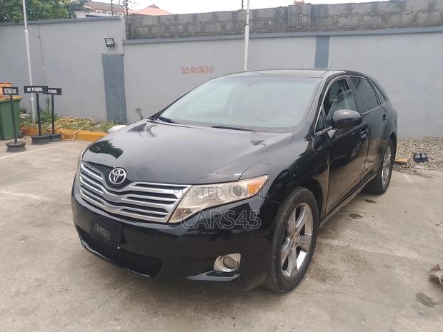Toyota Venza 2011 Black