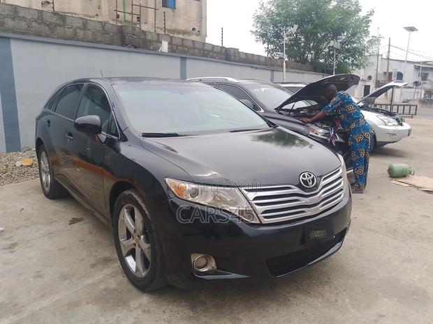 Toyota Venza 2011 Black