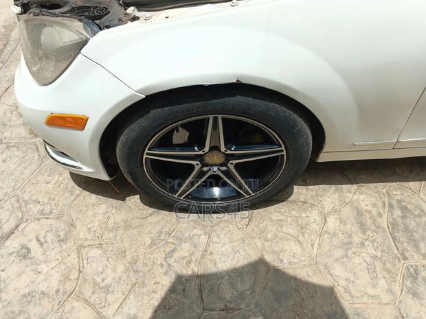 Mercedes-Benz C300 2012 White
