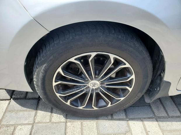 Toyota Corolla 2014 Silver