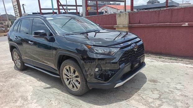 Toyota RAV4 2019 Black