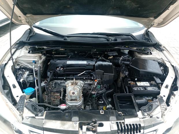 Honda Accord 2013 Gold