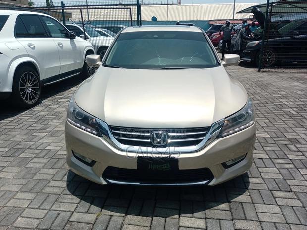 Honda Accord 2013 Gold