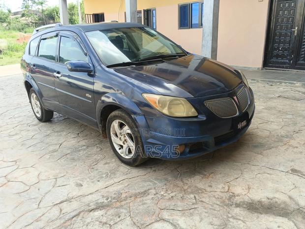 Pontiac Vibe 2005 Blue