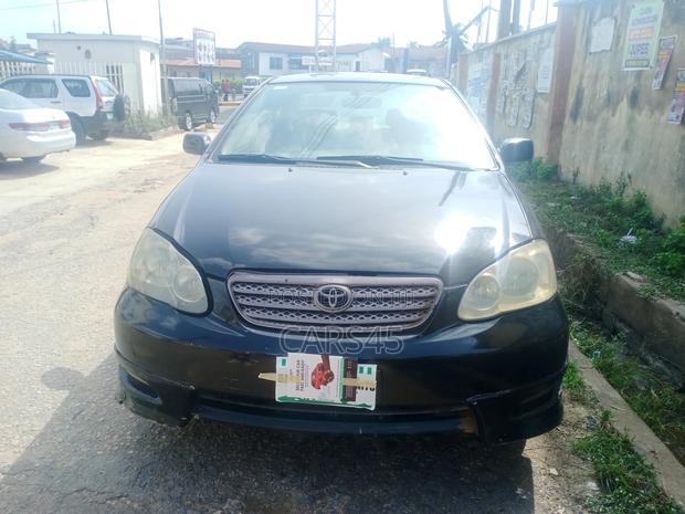 Toyota Corolla 2006 Black