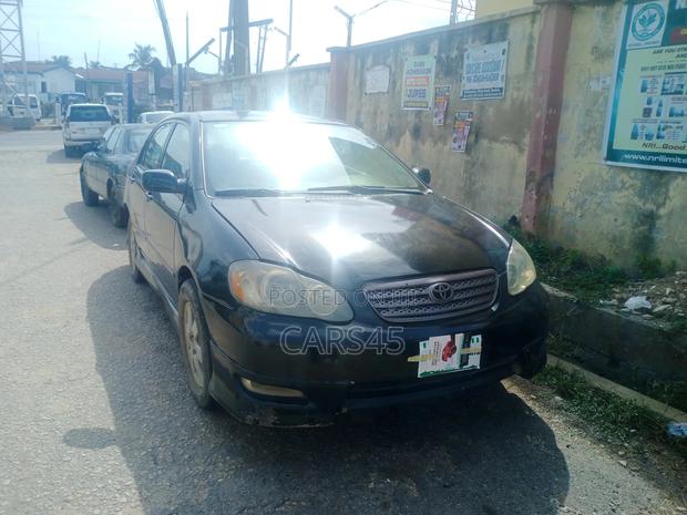 Toyota Corolla 2006 Black