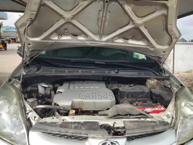 Toyota Sienna 2008 Silver