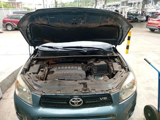 Toyota RAV4 2007 Blue