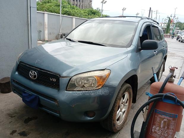Toyota RAV4 2007 Blue