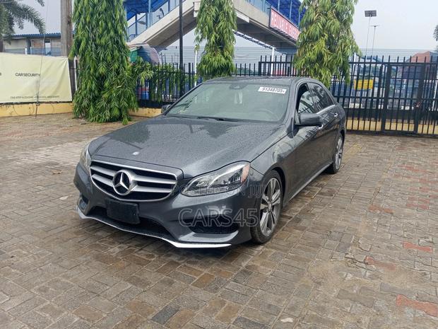 Mercedes-Benz E350 2016 Gray