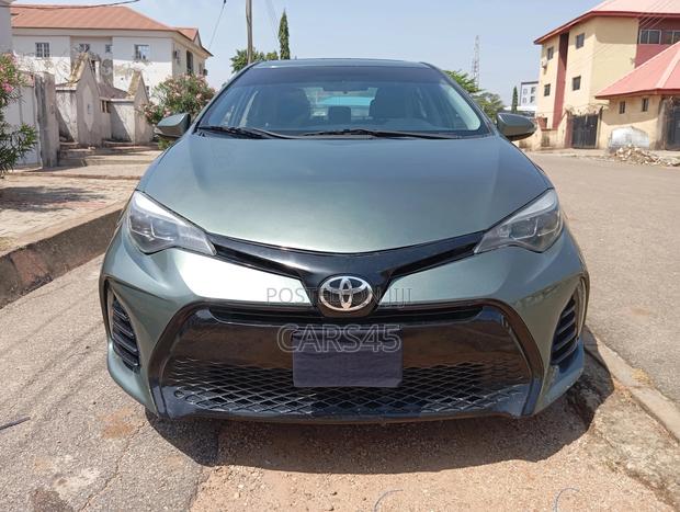 Toyota Corolla 2014 Green