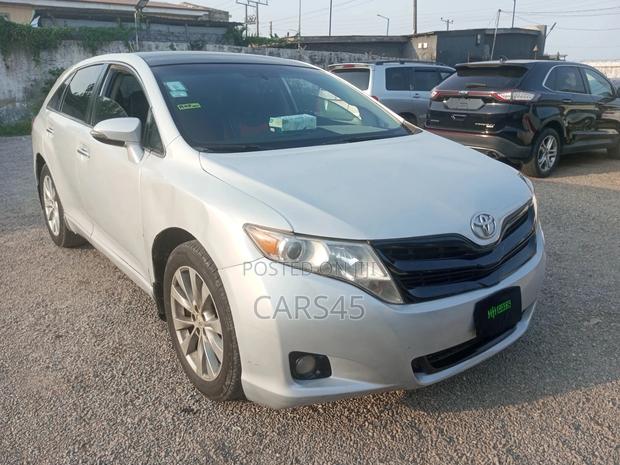 Toyota Venza 2014 Gray