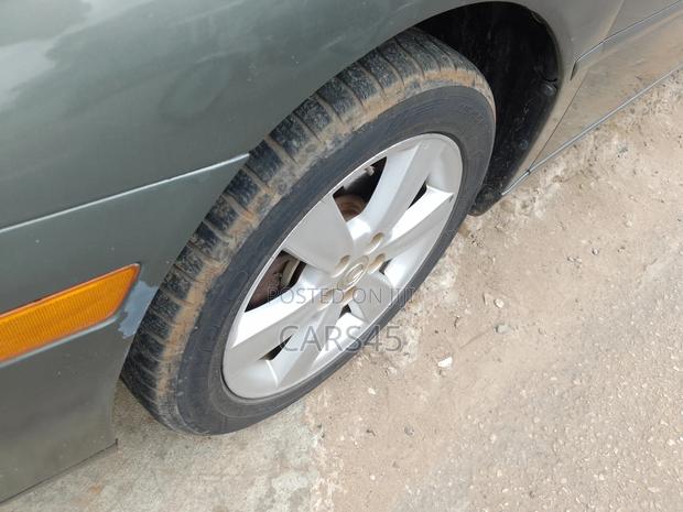 Lexus ES 2005 Green