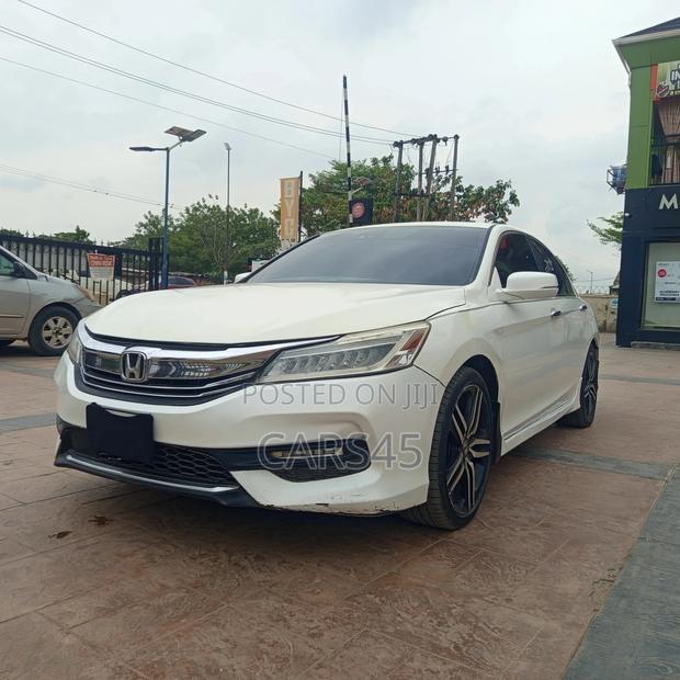 Honda Accord 2016 White