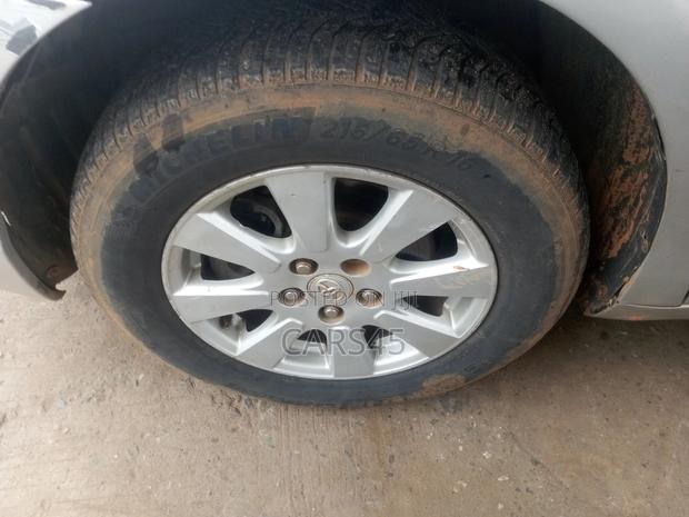 Toyota Camry 2006 Silver