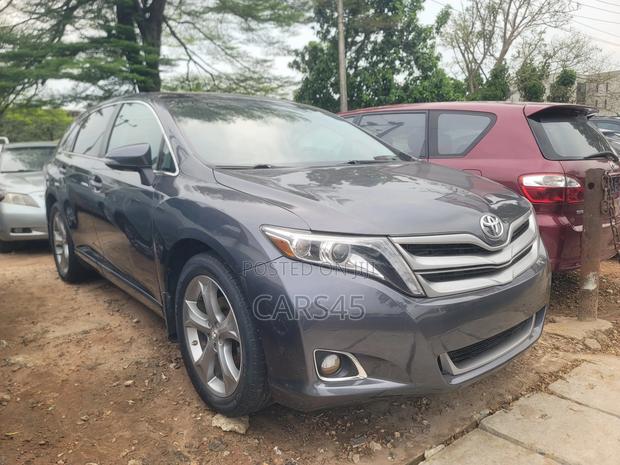 Toyota Venza 2012 Gray