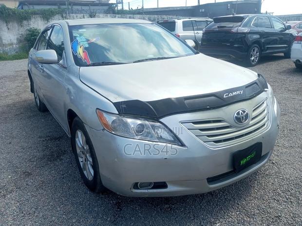 Toyota Camry 2008 Gray