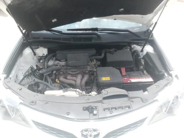 Toyota Camry 2012 White
