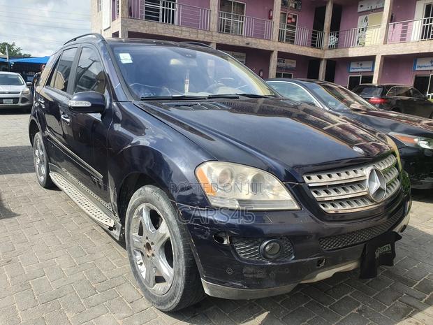 Mercedes-Benz M Class 2006 Blue
