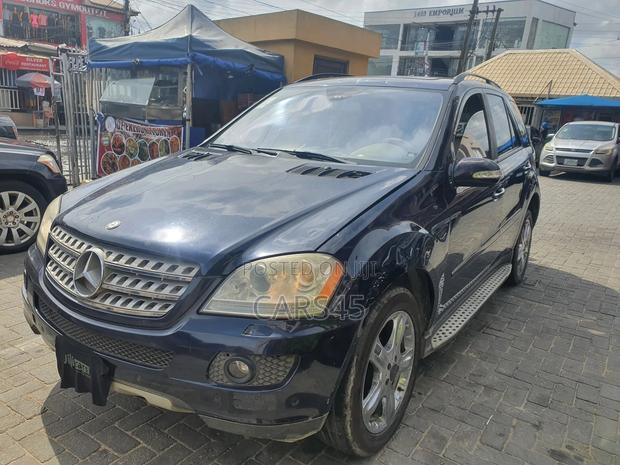 Mercedes-Benz M Class 2006 Blue