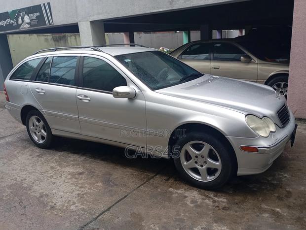 Mercedes-Benz C-Class 2006 Silver
