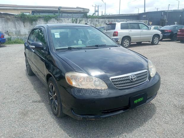 Toyota Corolla 2007 Black