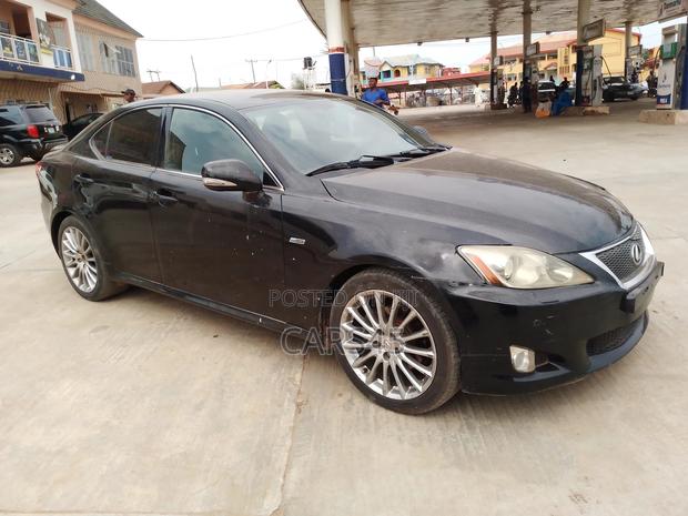 Lexus IS 2010 Black