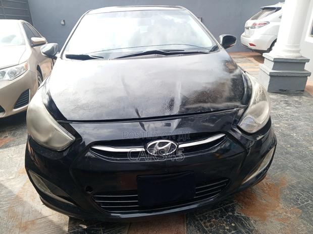 Hyundai Accent SE Automatic 2010 Black