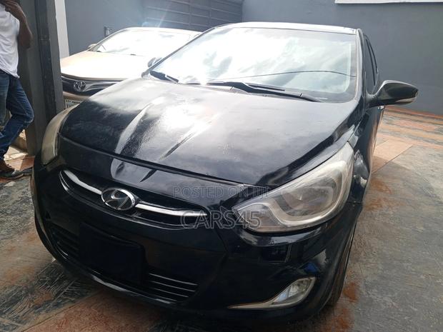 Hyundai Accent SE Automatic 2010 Black