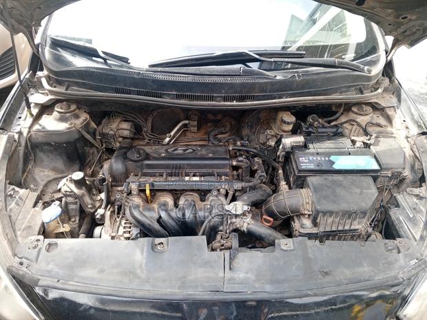 Hyundai Accent SE Automatic 2010 Black