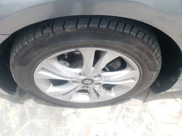 Hyundai Sonata 2012 Gray