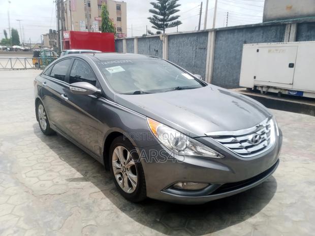 Hyundai Sonata 2012 Gray