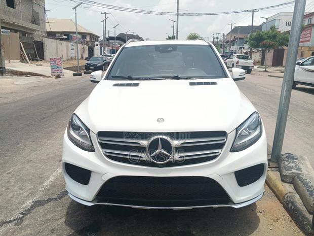 Mercedes-Benz GLE-Class 2016 White
