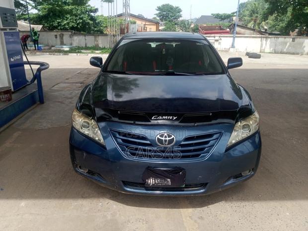 Toyota Camry 2007 Blue