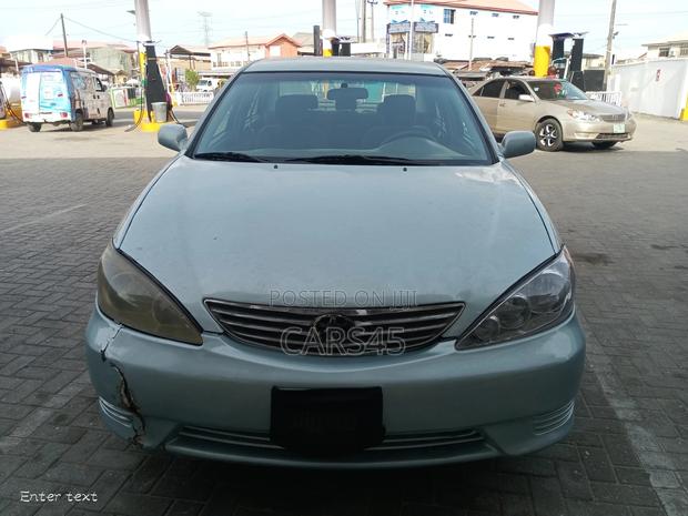 Toyota Camry 2006 Blue