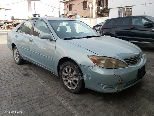 Toyota Camry 2006 Blue