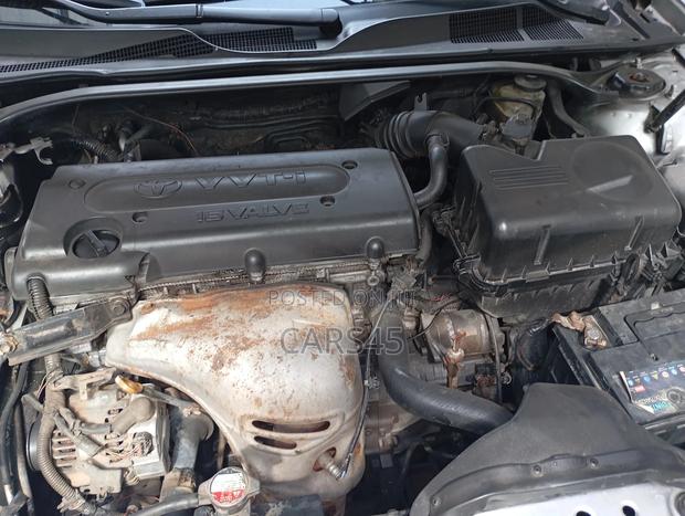 Toyota Camry 2004 Silver