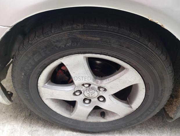 Toyota Camry 2004 Silver