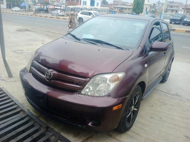 Scion xA 2004 Red
