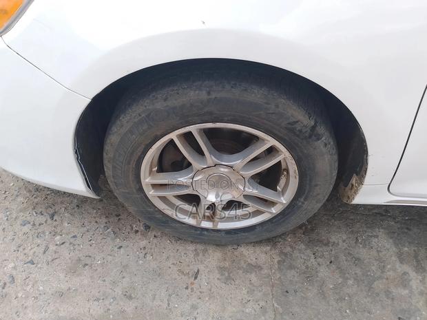 Toyota Camry 2012 White