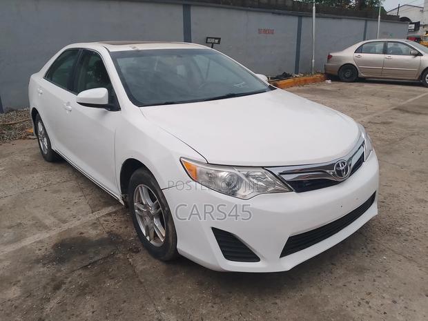 Toyota Camry 2012 White