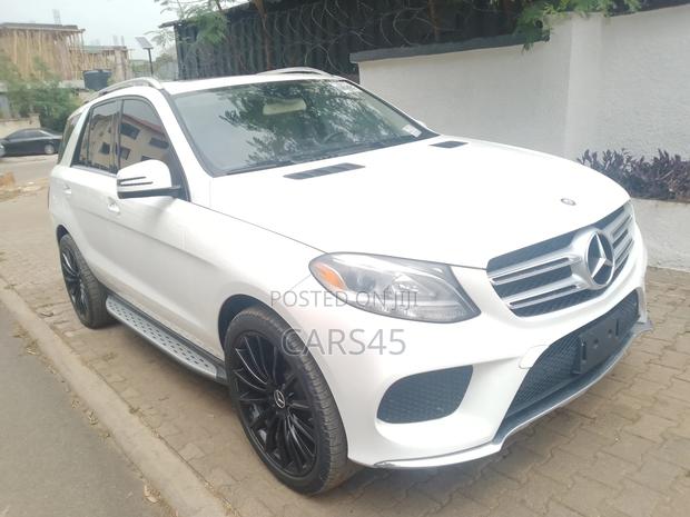 Mercedes-Benz GLE-Class 2016 White