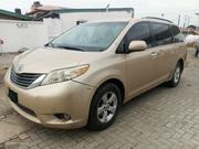 Toyota Sienna 2012 Gold for sale